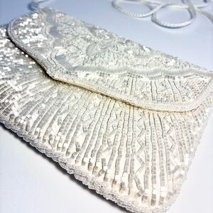 Le Regale Ornate White Beaded Clutch